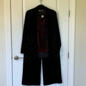 SOLD SOLD SOLD, GONE, not sure why it still showing active. Sorry.